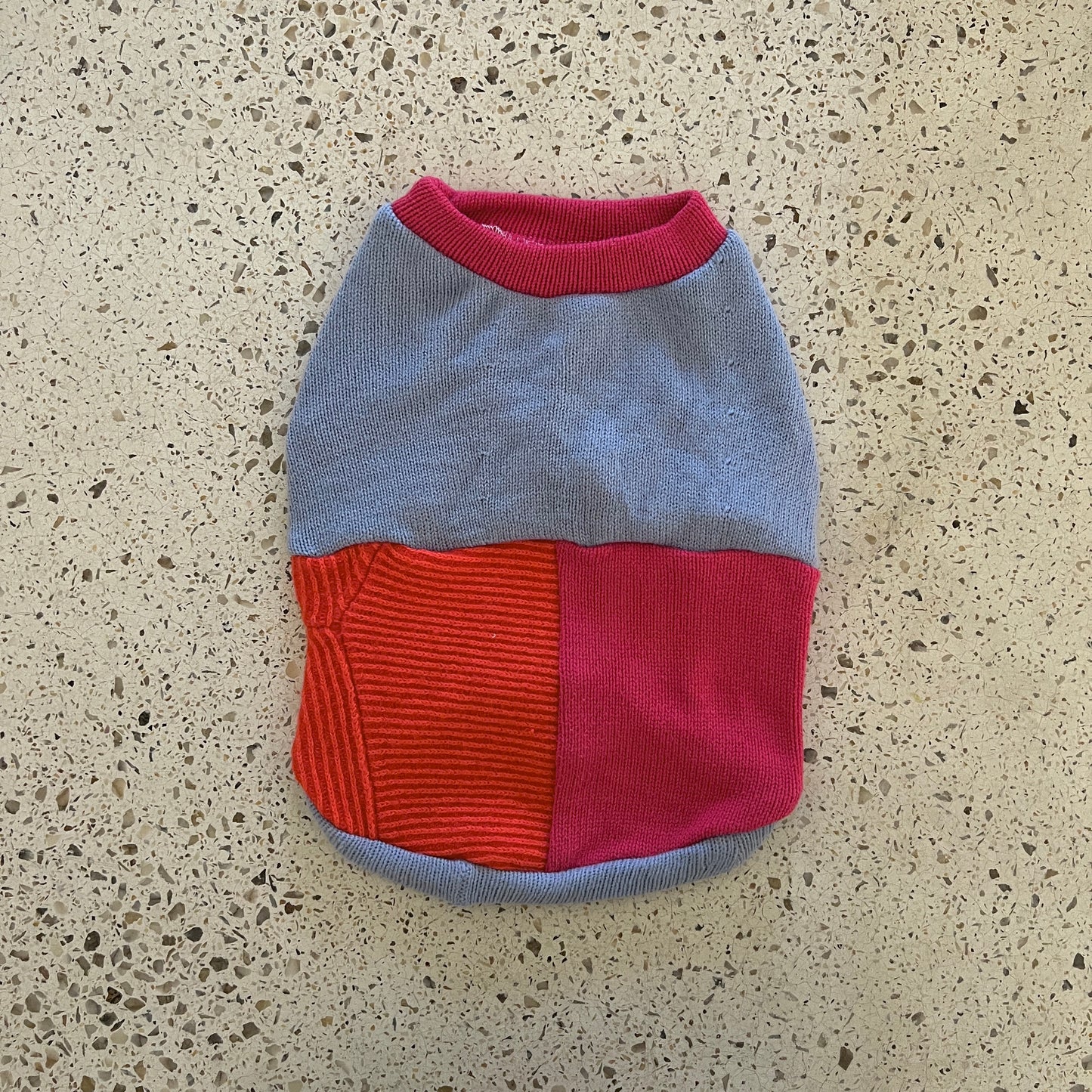 Lonewolf Knit - Gummy Bear