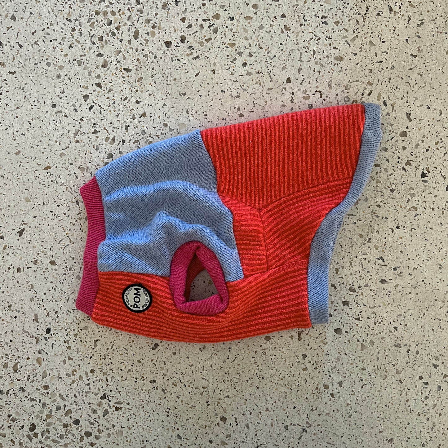 Lonewolf Knit - Gummy Bear
