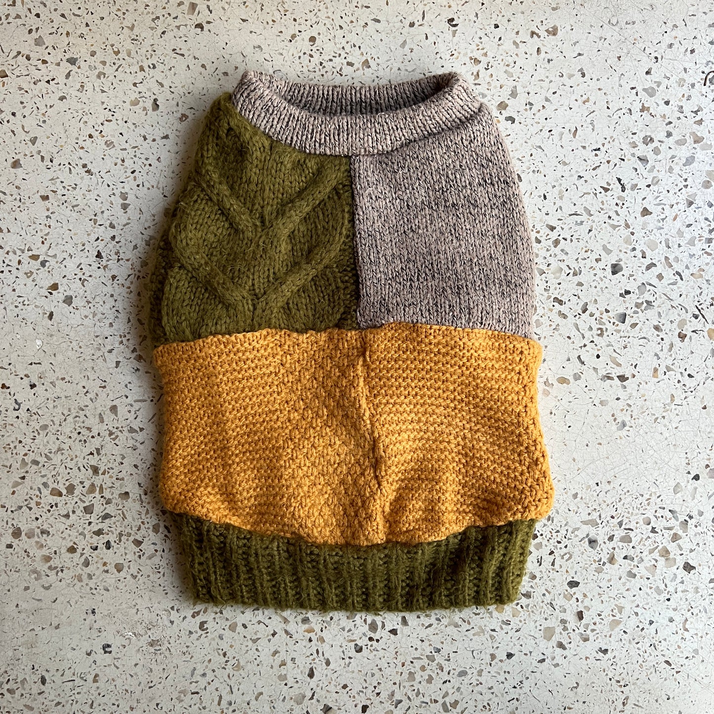 Lonewolf Knit - Canoeing